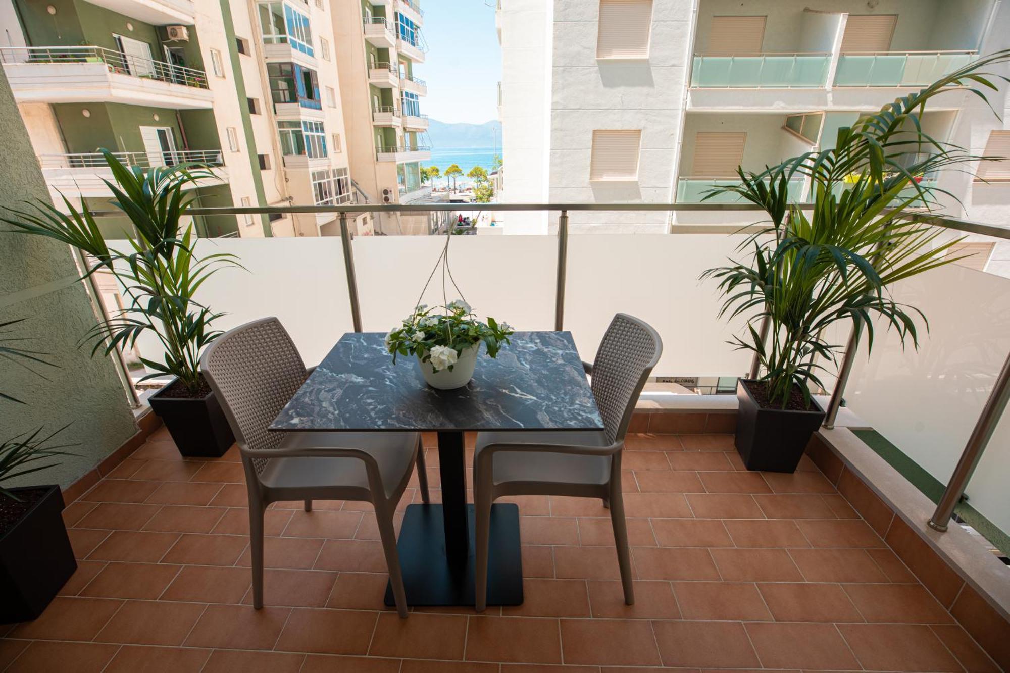 Vlore Luxury Apartaments "Fael" Exteriör bild